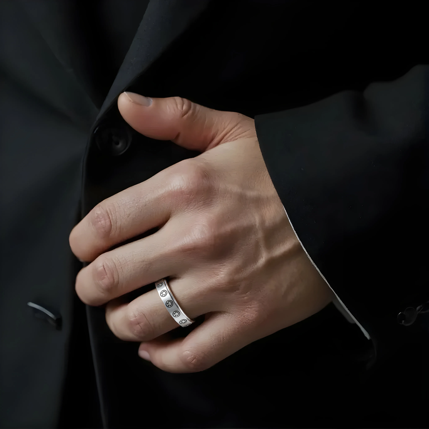 Vielring - Glatter Smiley Drehbarer Ring - Edelstahl - Gold / 16 mm - US 6