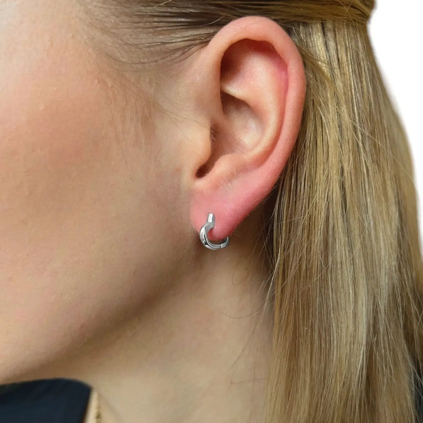 Vielring - Minimalistische Herz Ohrringe - 925 Silber - Gold