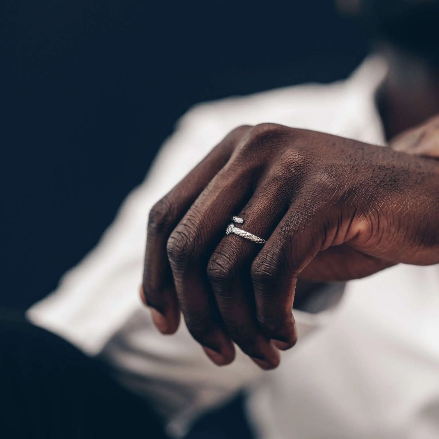 Vielring - Dezenter Schlangenring - Edelstahl - Gold