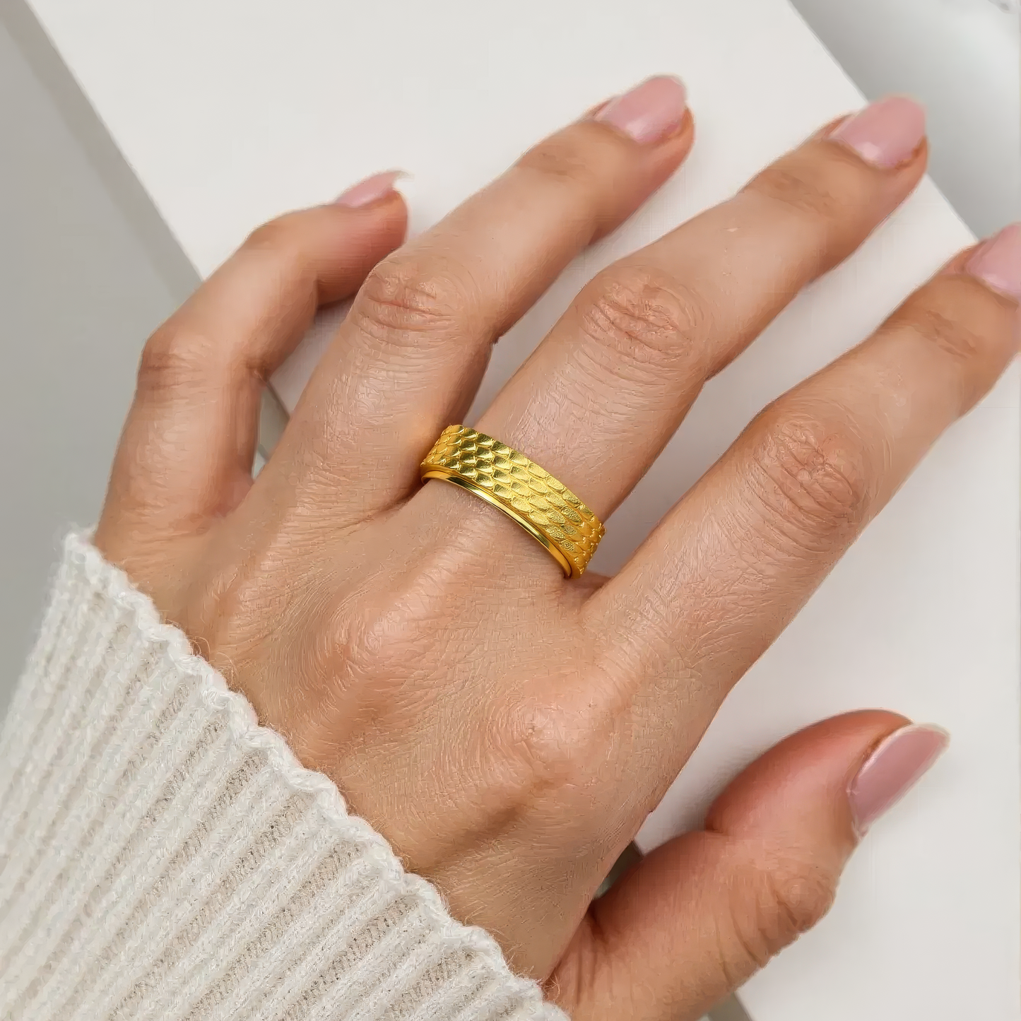 Drachenschuppen Anti-Stress-Ring – Edelstahl