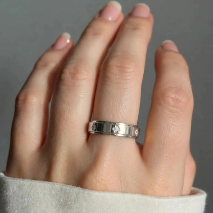 Kleeblatt Zirkonia Anti-Stress-Ring – Edelstahl