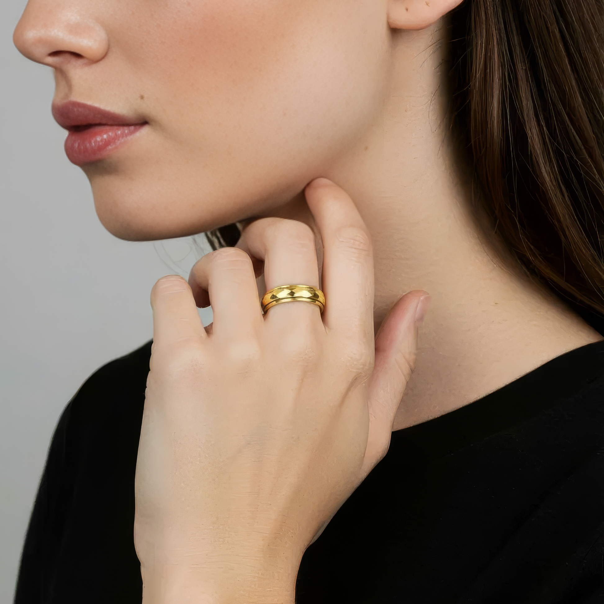 Vielring - Flächen Gehämmerter Anti-Stress-Ring – Edelstahl - Gold / 49 | ø15.6