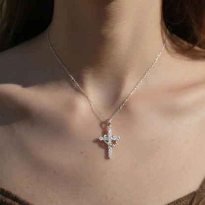 Kronen Kreuz Zirkonia Halskette - 925 Silber