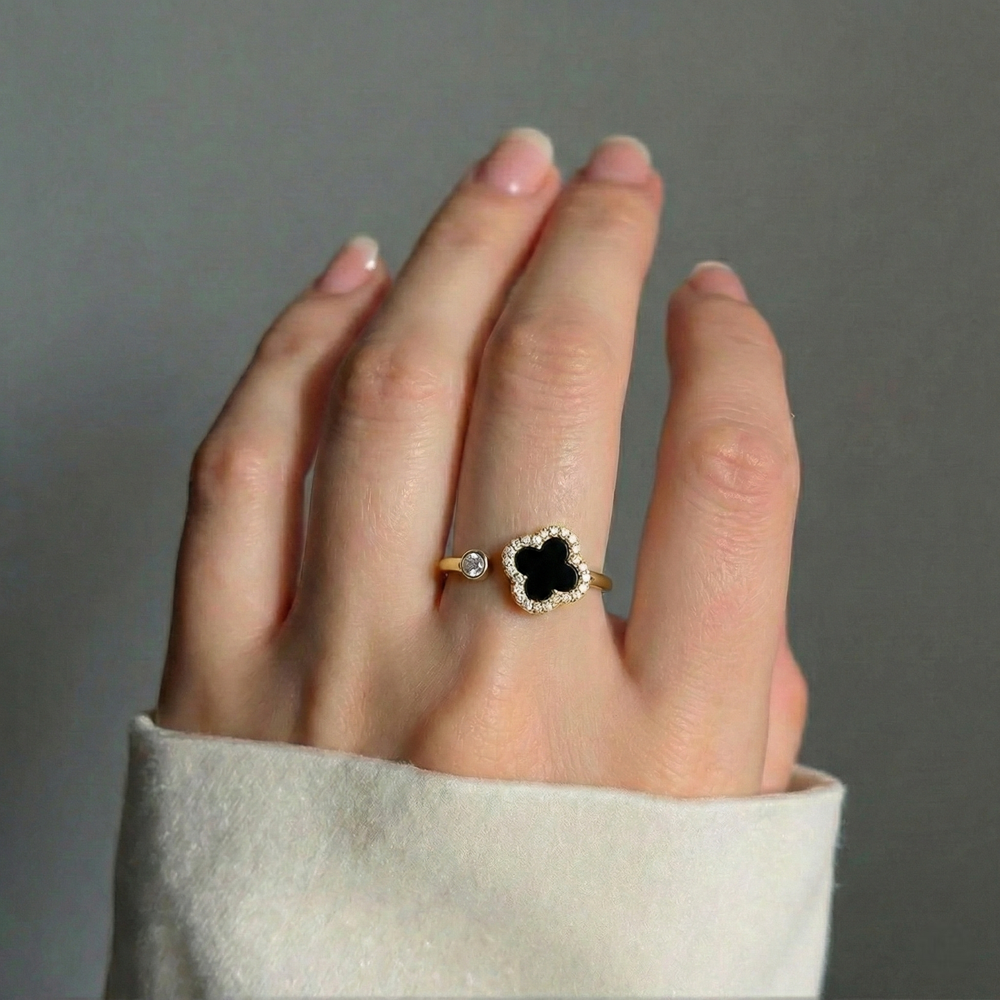 Zirkonia Schwarzer Klee Anxiety- & Antistress-Ring - 925 Silber