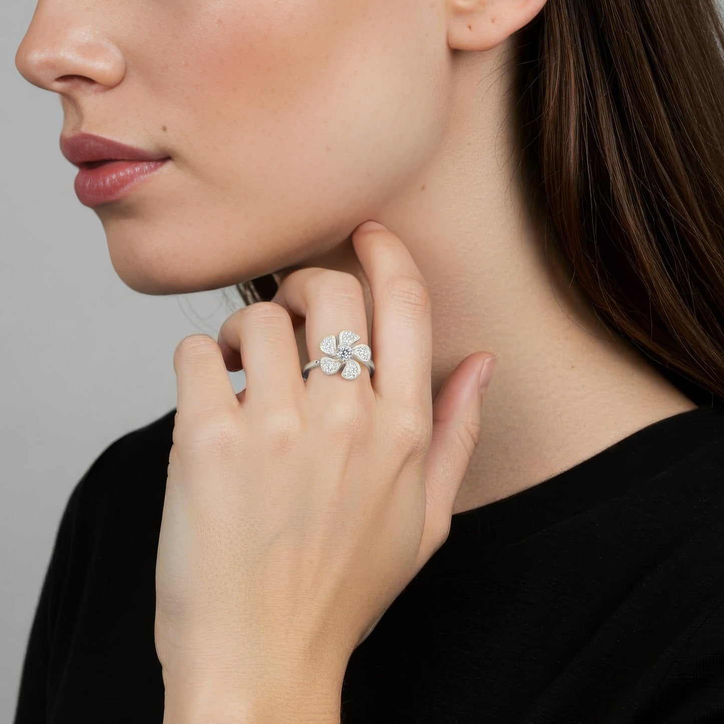 Square ring with zirconia stones - 925 silver