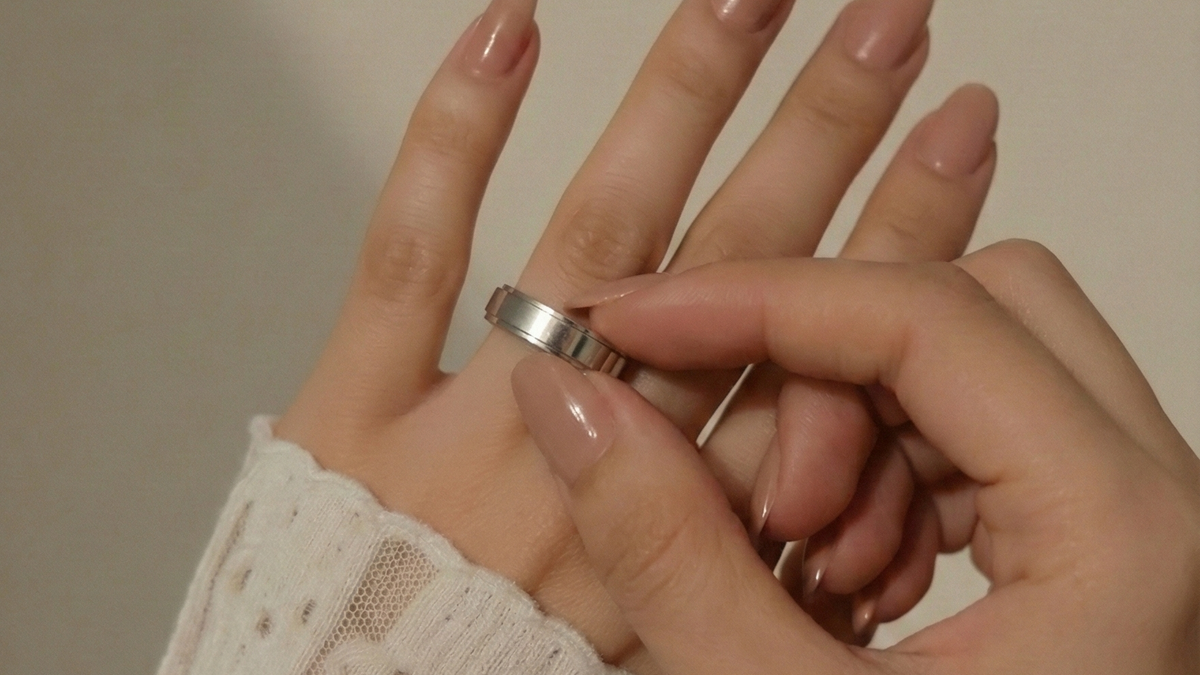 Women's Rotating Rings