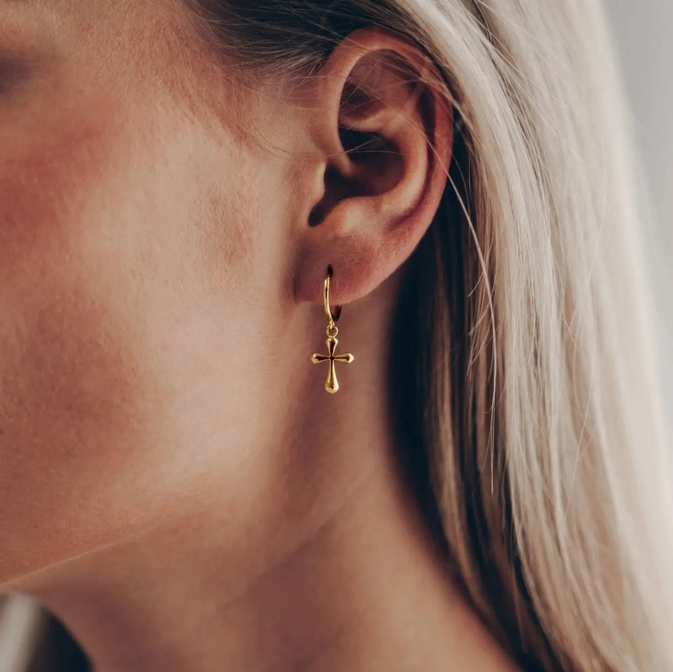 Vielring - Kreuzanhänger Creolen - 925 Sterling Silber - Gold